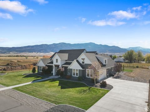 Tiny photo for 471 W 2300 S, Richfield, UT 84701 (MLS # 2118772)