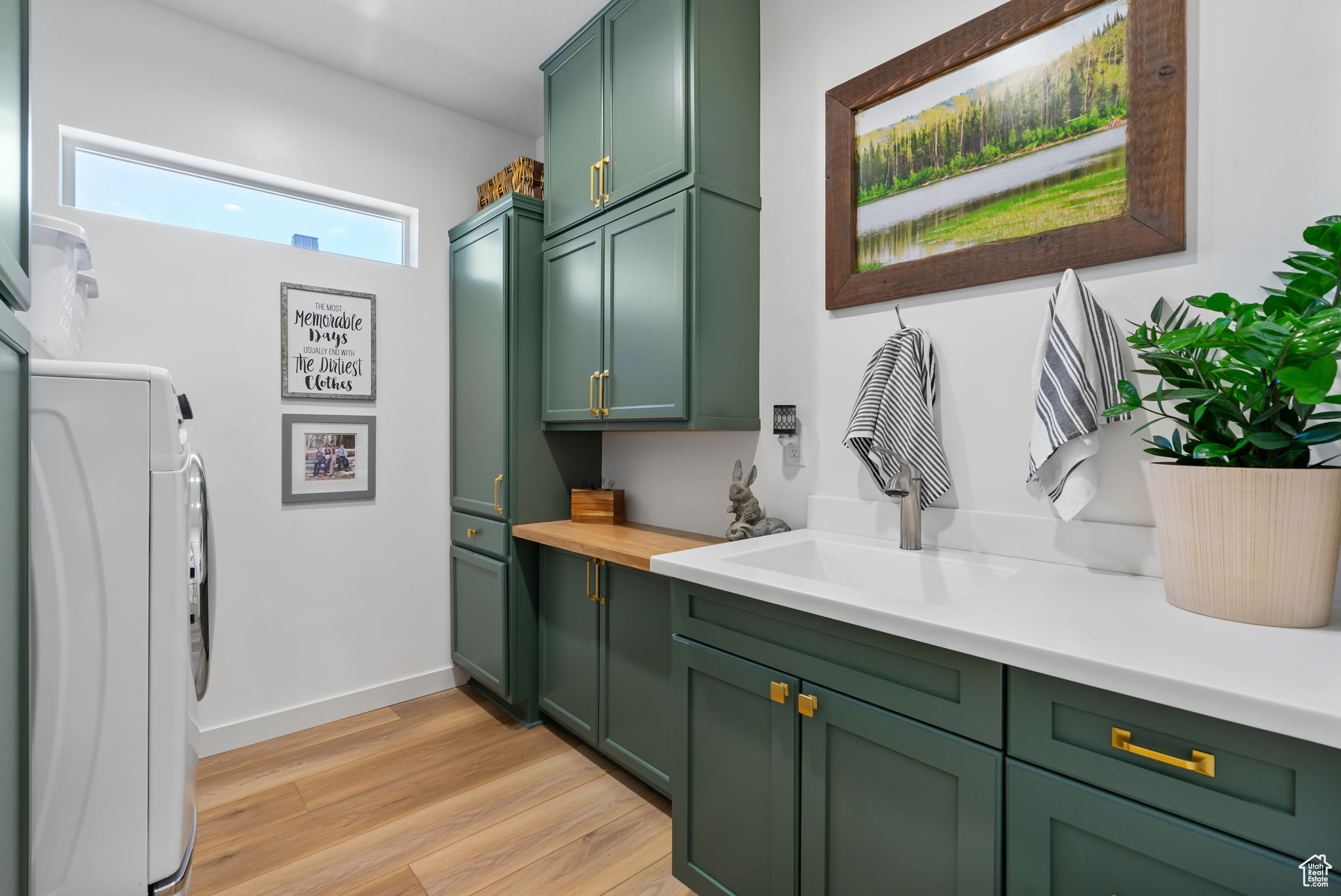 NORTH MEADOW - Residential