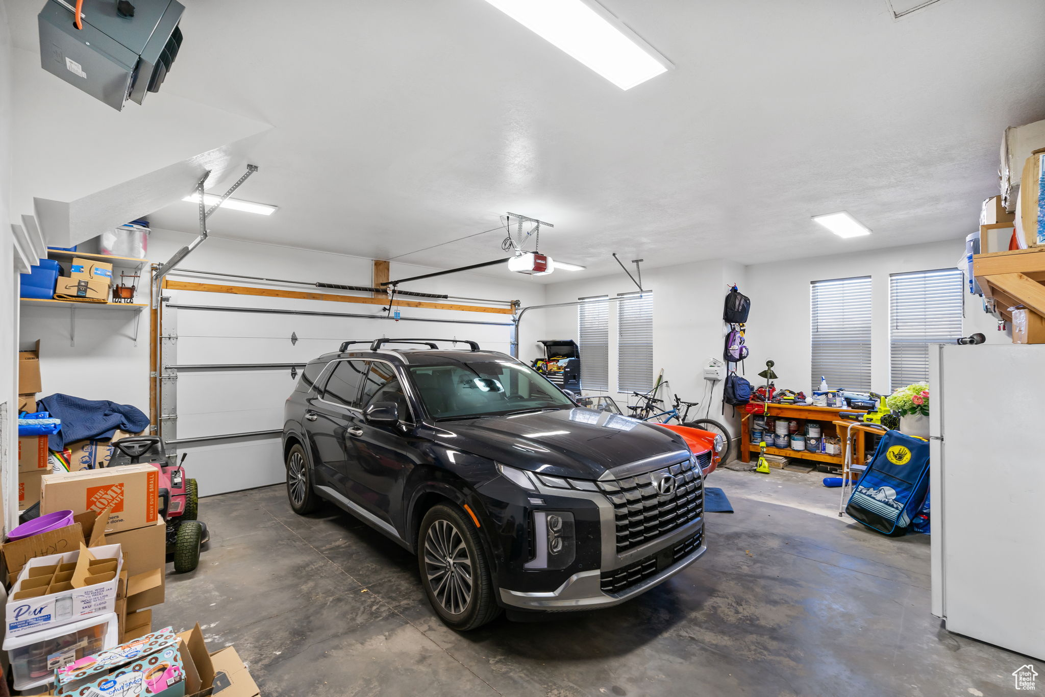 NORTH MEADOW - Residential