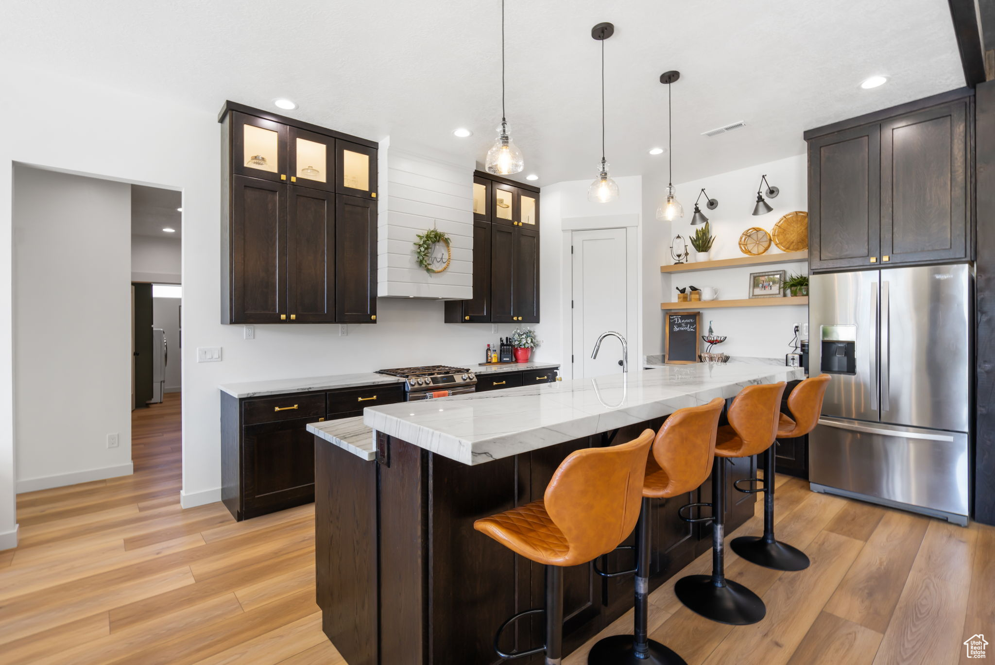 NORTH MEADOW - Residential