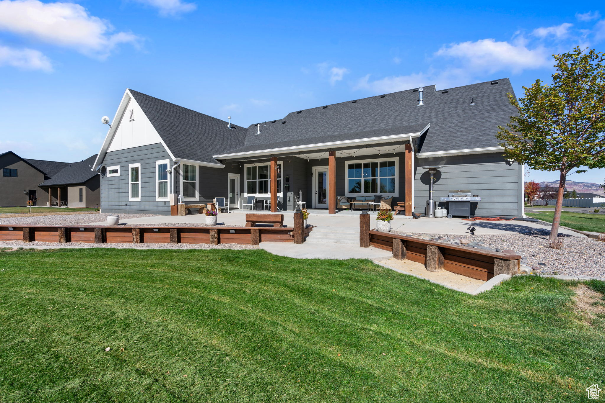 NORTH MEADOW - Residential