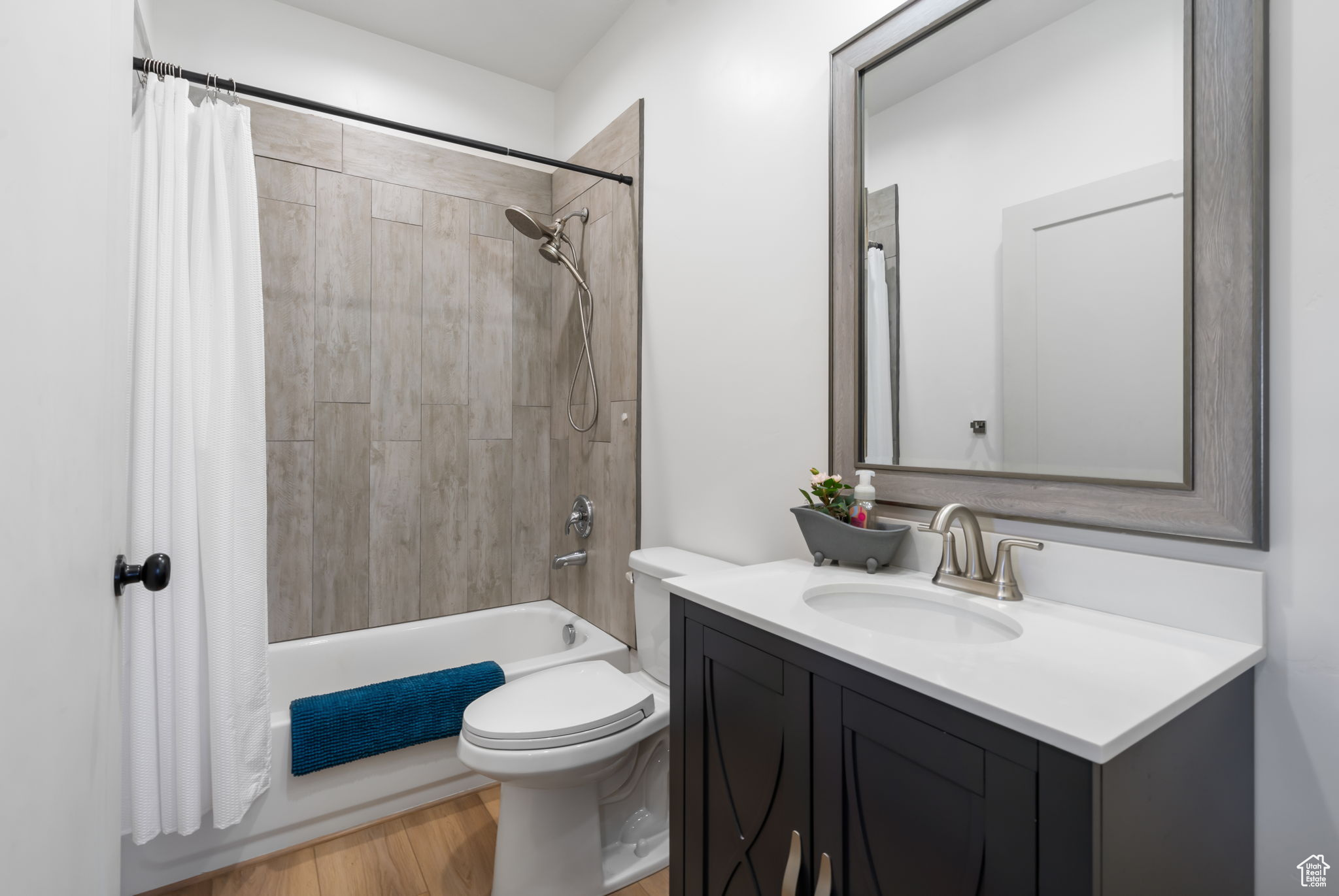 NORTH MEADOW - Residential