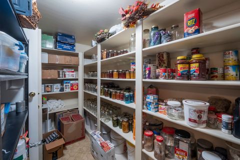 Tiny photo for 223 N 360 W, Orem, UT 84057 (MLS # 2148429)