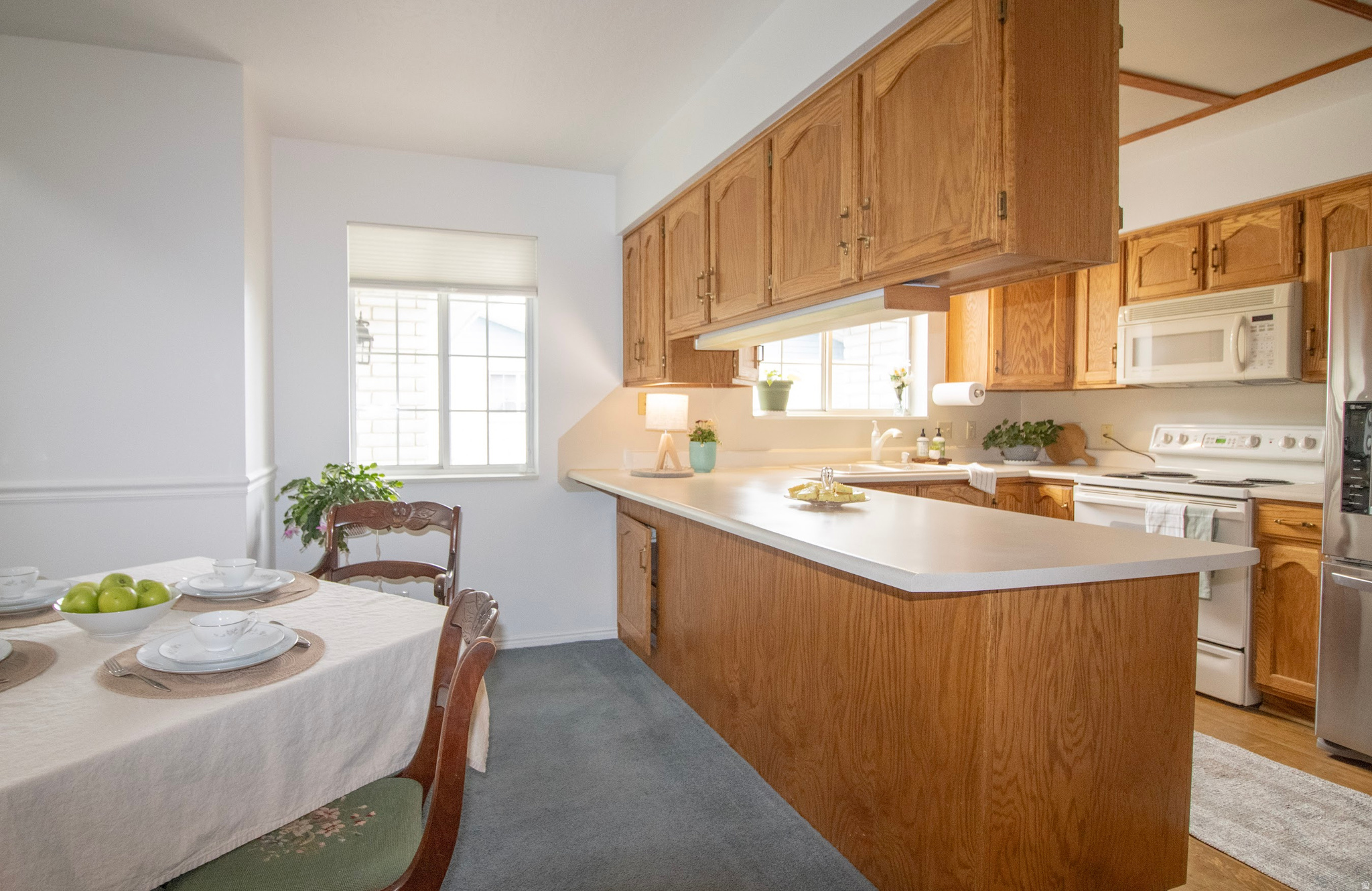 LAKECREST III - Residential