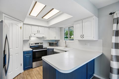 Tiny photo for 425 E 3550 N, North Ogden, UT 84414 (MLS # 2156196)