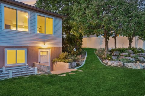 Tiny photo for 425 E 3550 N, North Ogden, UT 84414 (MLS # 2156196)