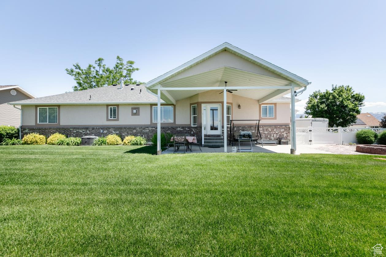 MAJESTIC VIEW ESTATES - Residential