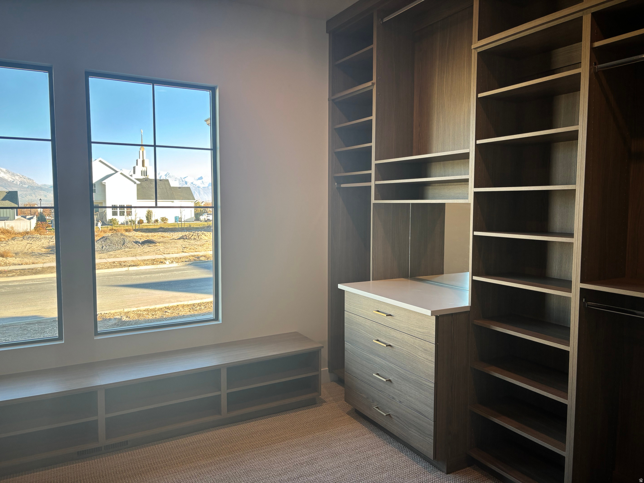 BEACON POINTE - Residential