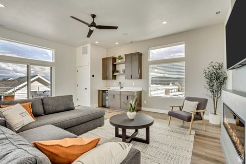 Tiny photo for 11318 S SILVER POND DR W #319, South Jordan, UT 84009 (MLS # 2115084)