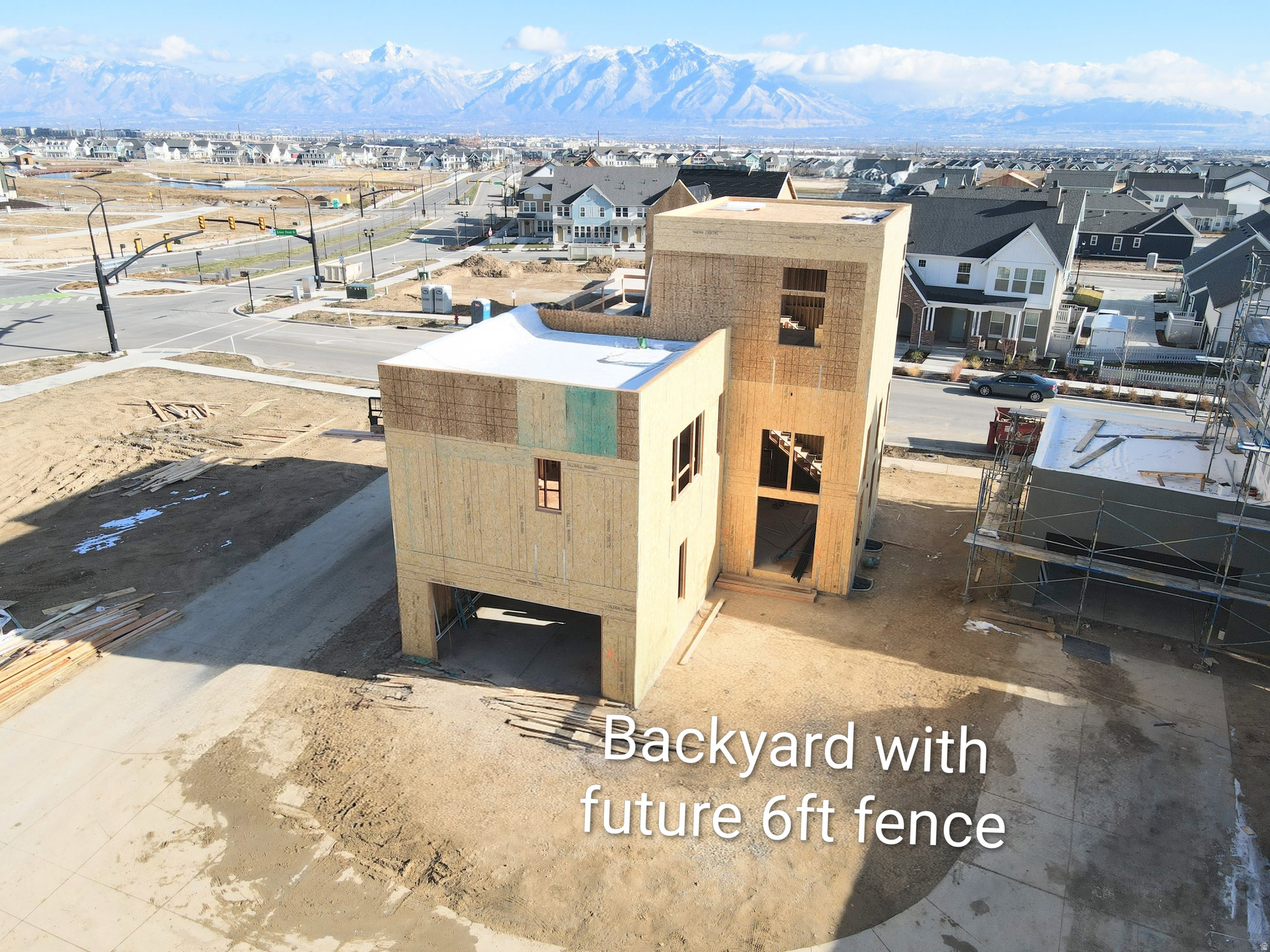 DAYBREAK - Residential