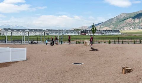 Tiny photo for 1197 W DIVIDE DR #149, Santaquin, UT 84655 (MLS # 2158609)