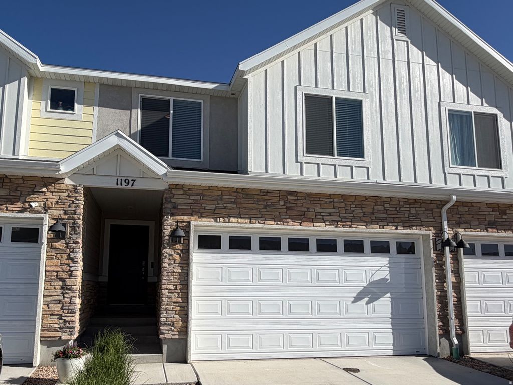 Photo of 1197 W DIVIDE DR #149, Santaquin, UT 84655 (MLS # 2158609)