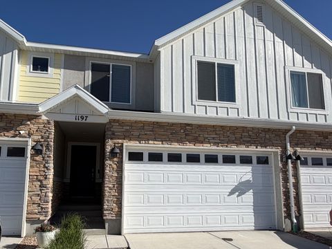 Photo of 1197 W DIVIDE DR #149, Santaquin, UT 84655 (MLS # 2158609)