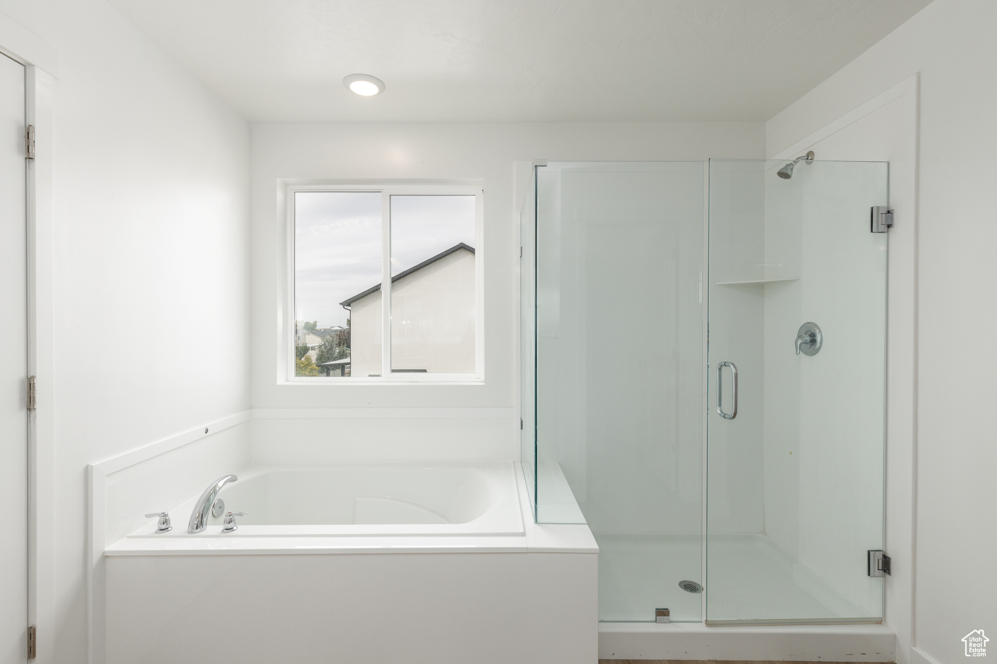 DAHLIA ESTATES - Residential