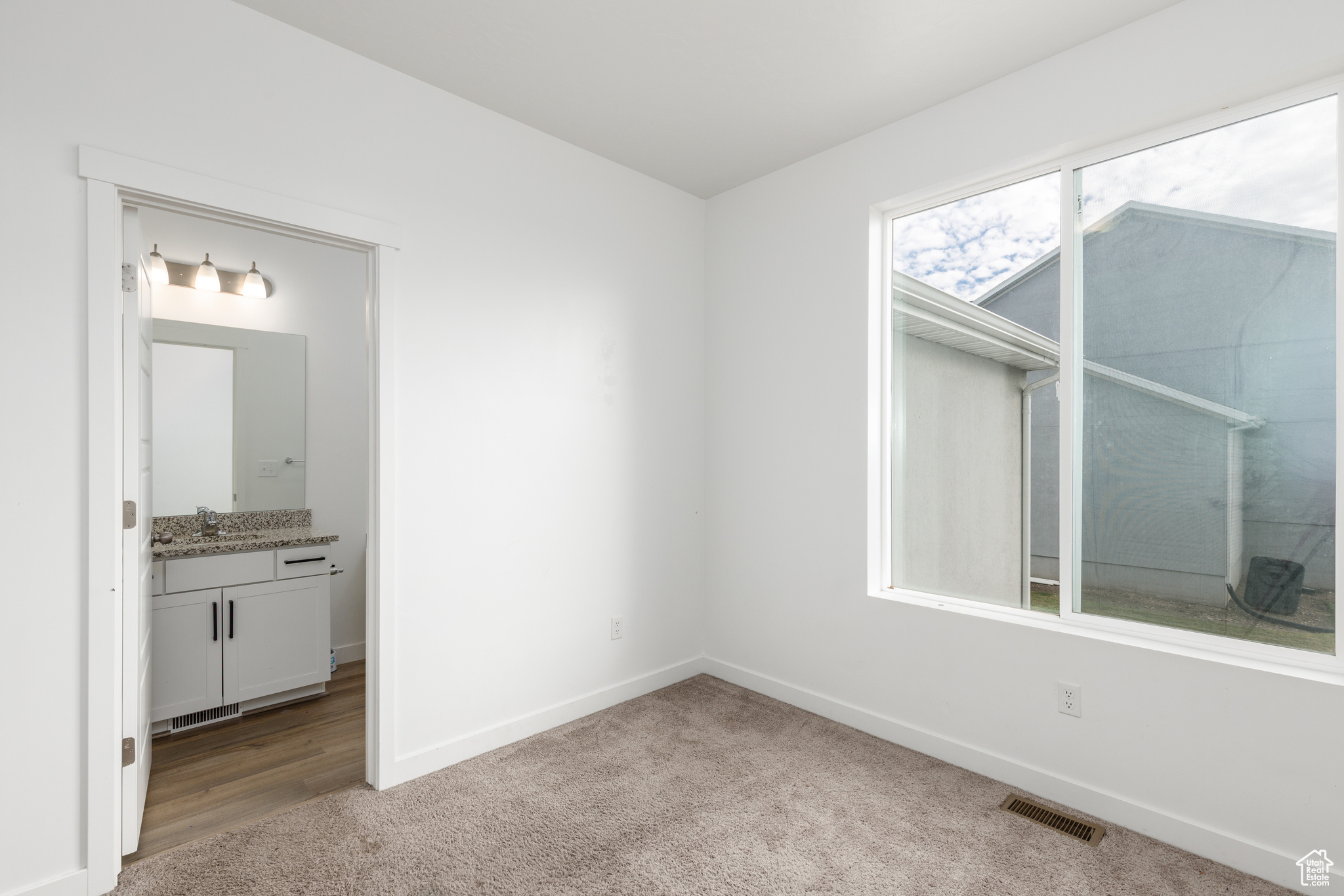 DAHLIA ESTATES - Residential