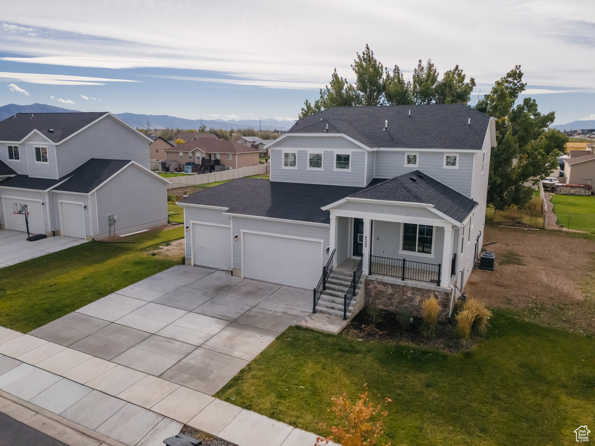 DAHLIA ESTATES - Residential