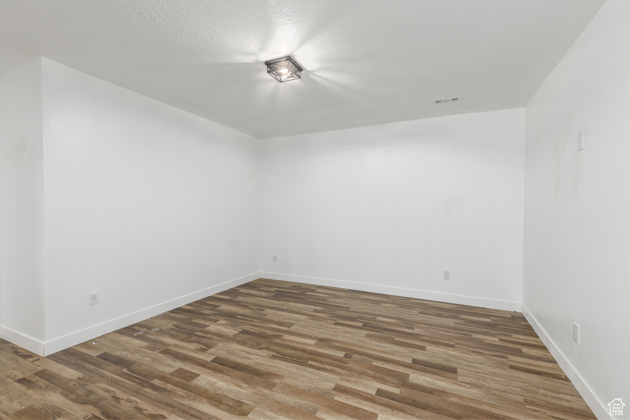 DAHLIA ESTATES - Residential