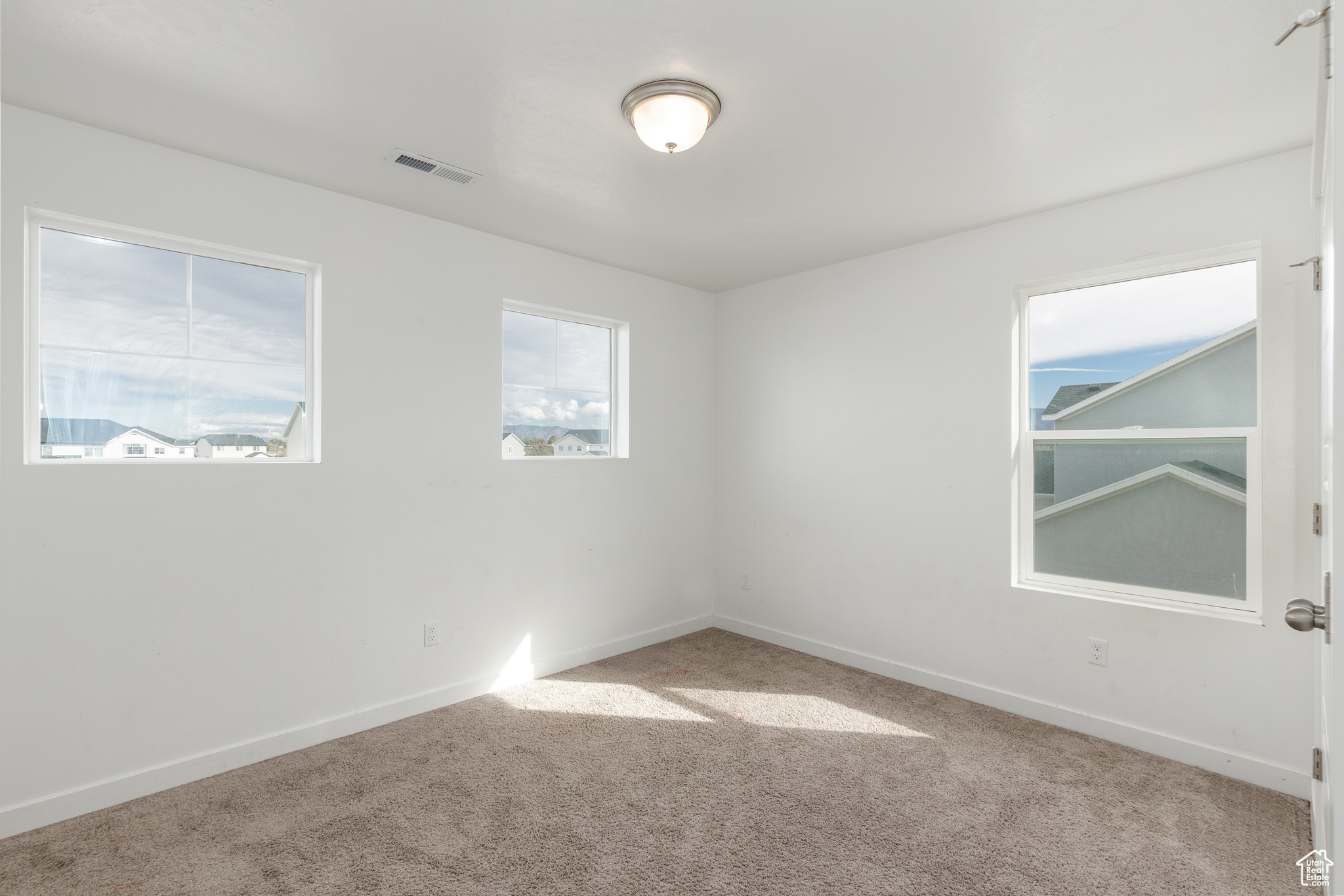 DAHLIA ESTATES - Residential