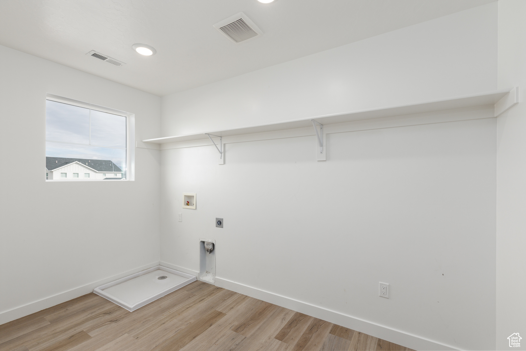 DAHLIA ESTATES - Residential