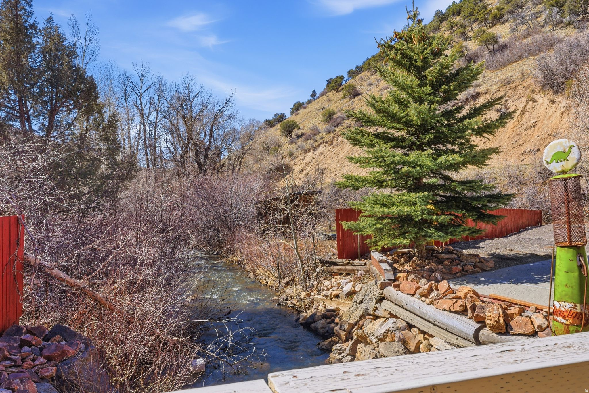 SAMAK HILLS SUBDIVISION - Residential