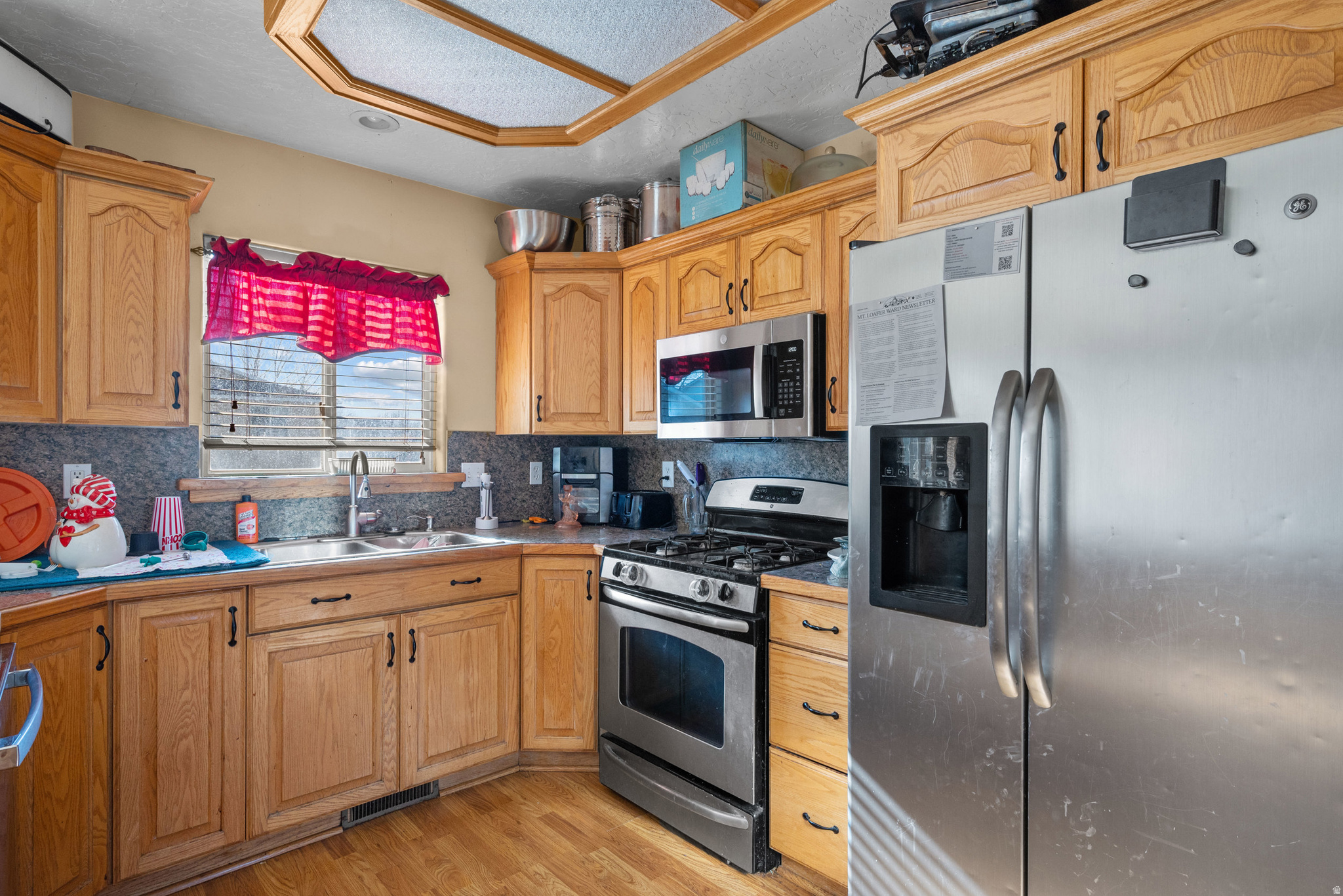 OAKWOOD HEIGHTS - Residential