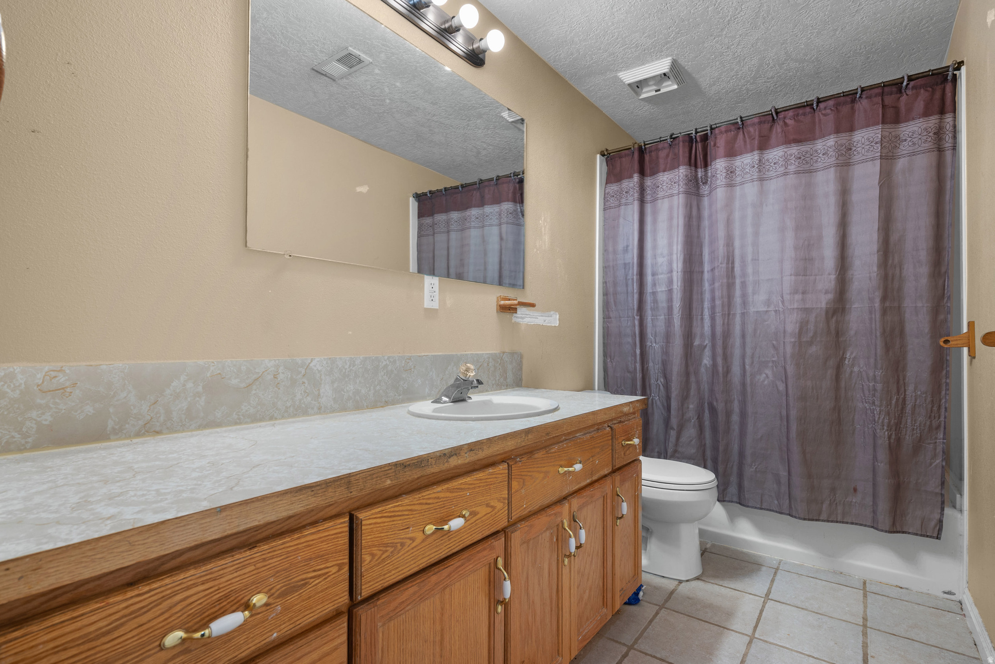 OAKWOOD HEIGHTS - Residential