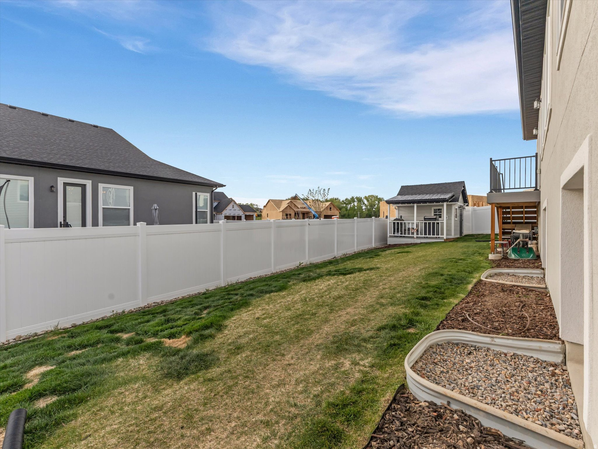 EASTRIDGE PARK - Residential