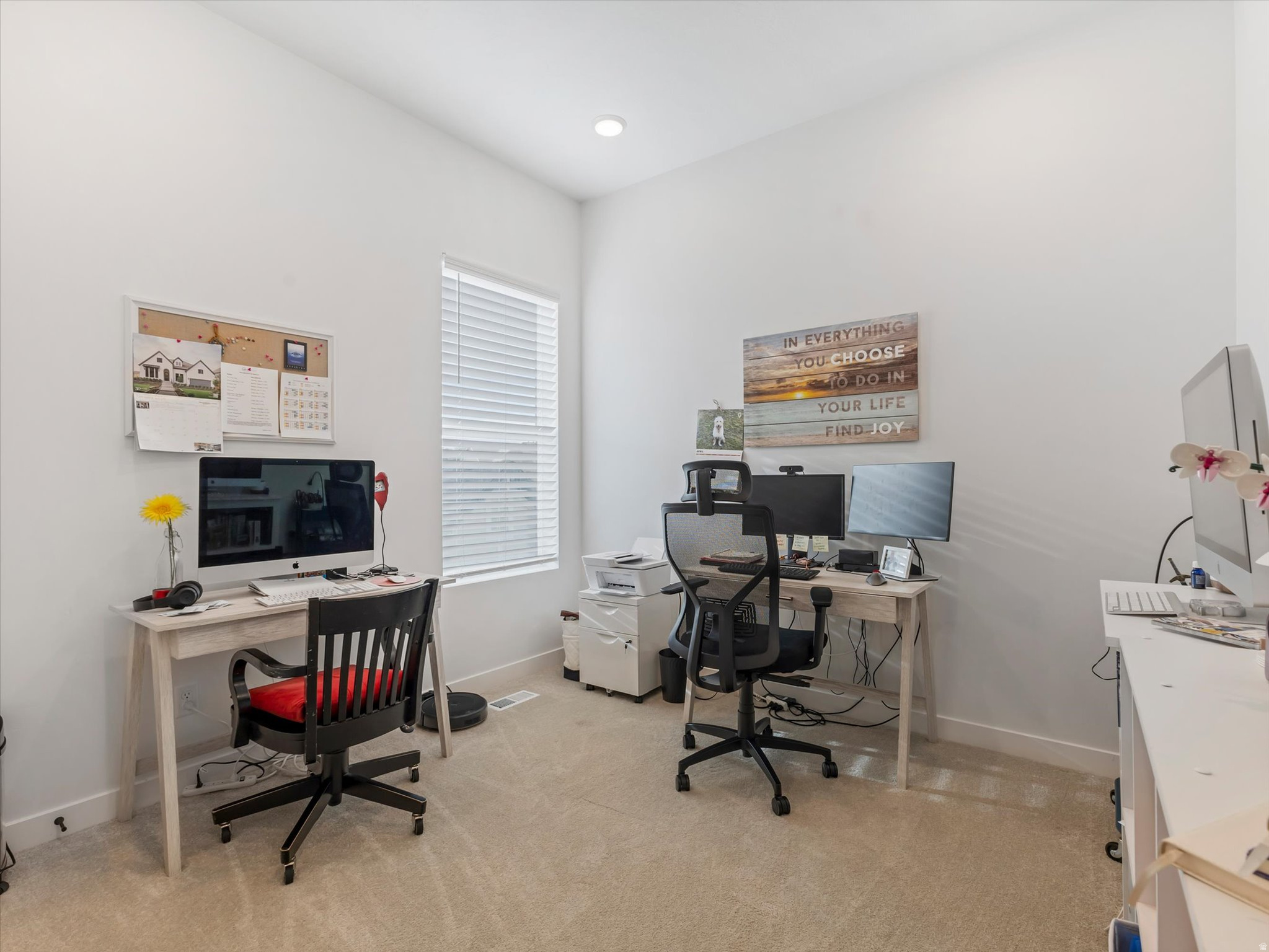 EASTRIDGE PARK - Residential