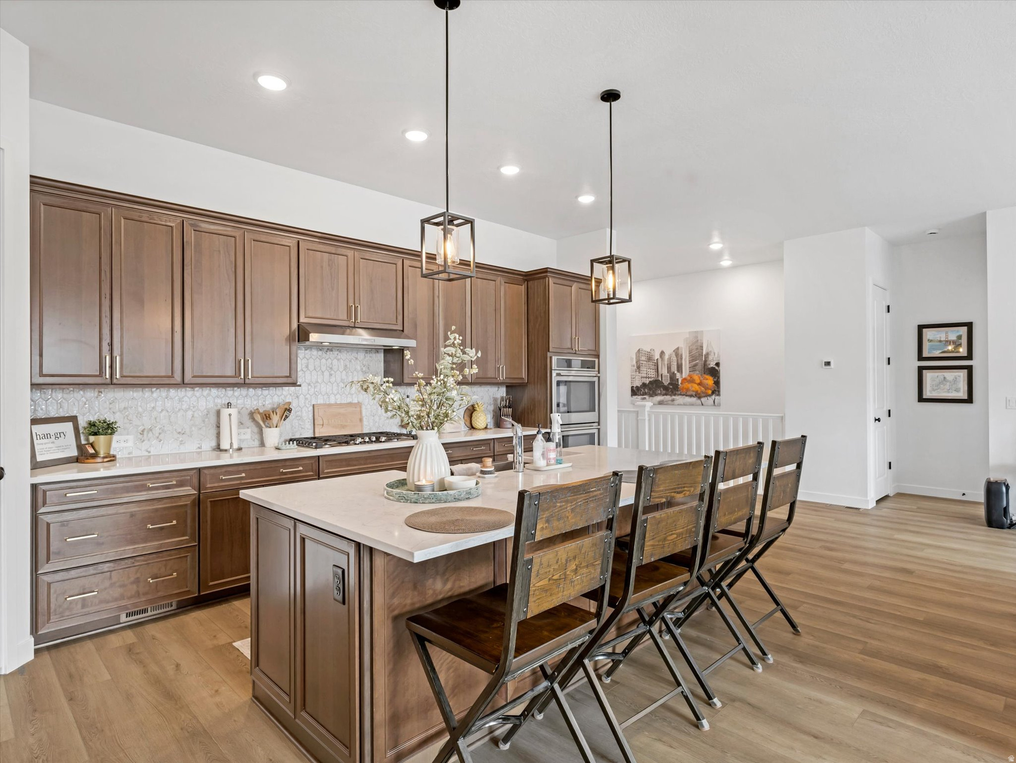 EASTRIDGE PARK - Residential