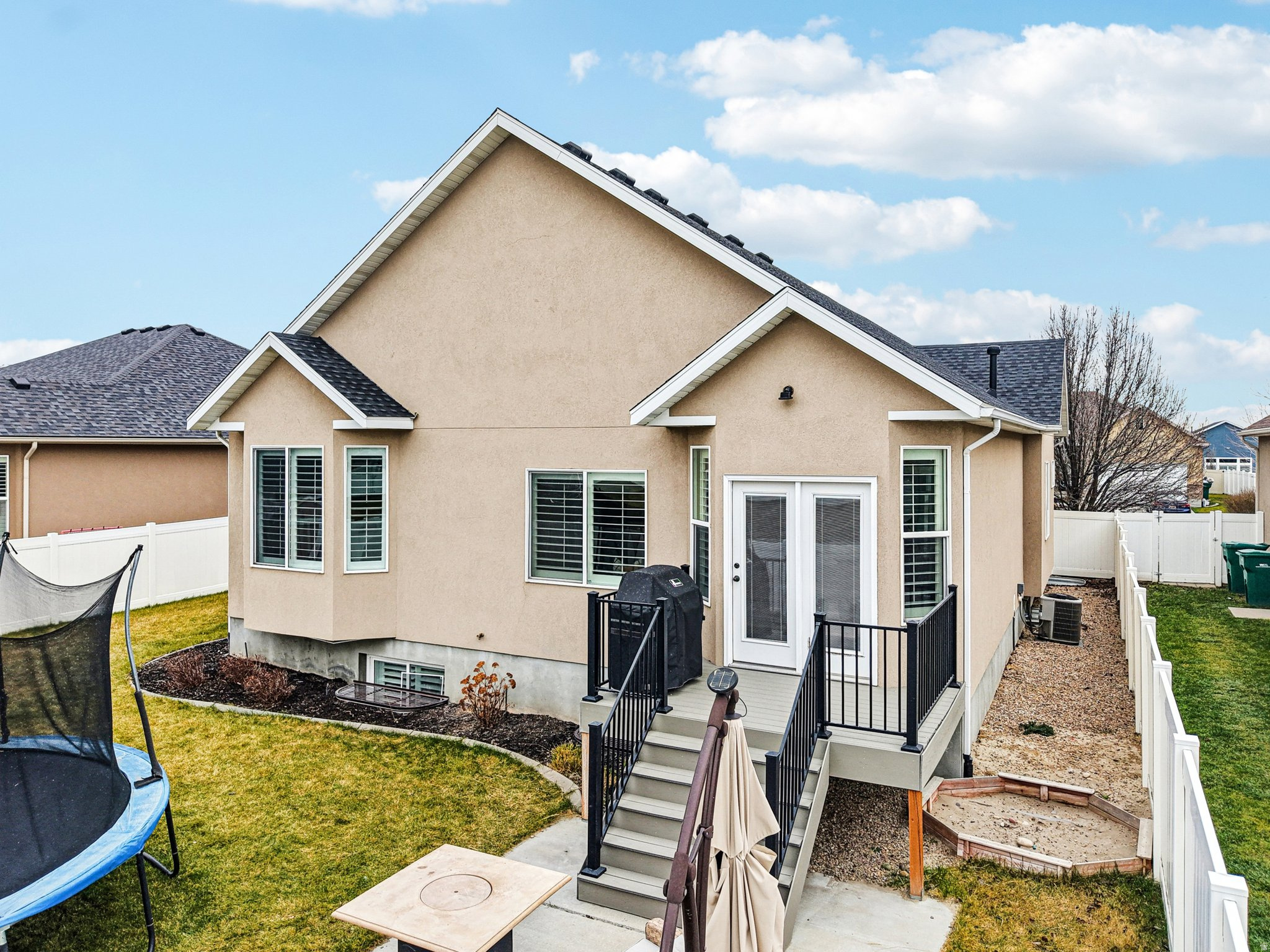 HARMONY PLACE - Residential