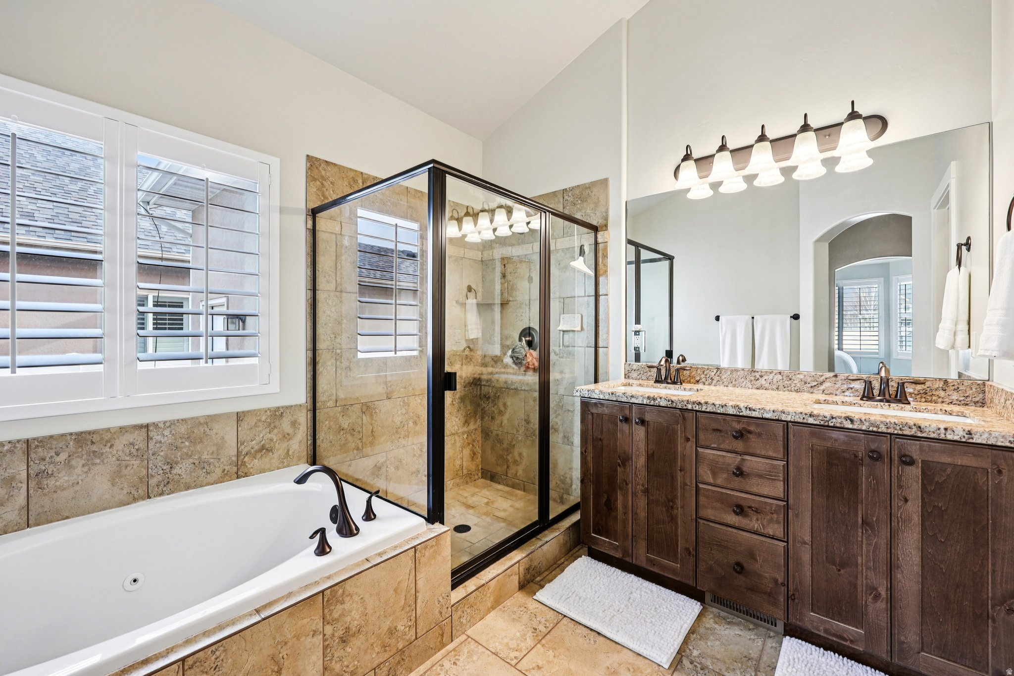 HARMONY PLACE - Residential