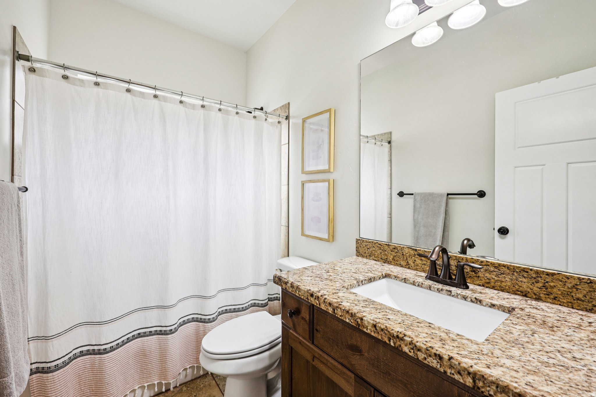 HARMONY PLACE - Residential