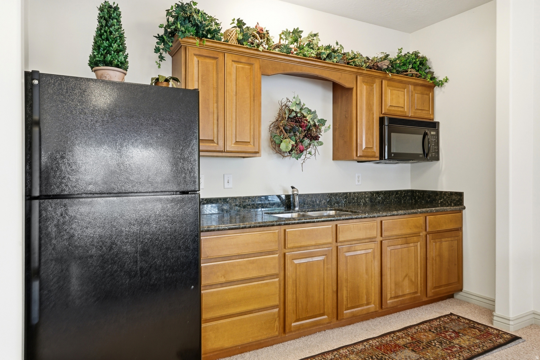 Millcreek, Utah 84117, United States, 3 Bedrooms Bedrooms, ,3 BathroomsBathrooms,Residential,Active,240731