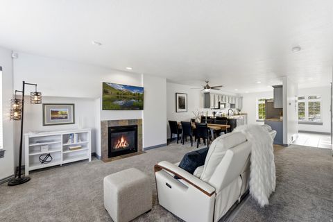 Photo of 1388 E 4500 S, Holladay, UT 84117 (MLS # 2121787)