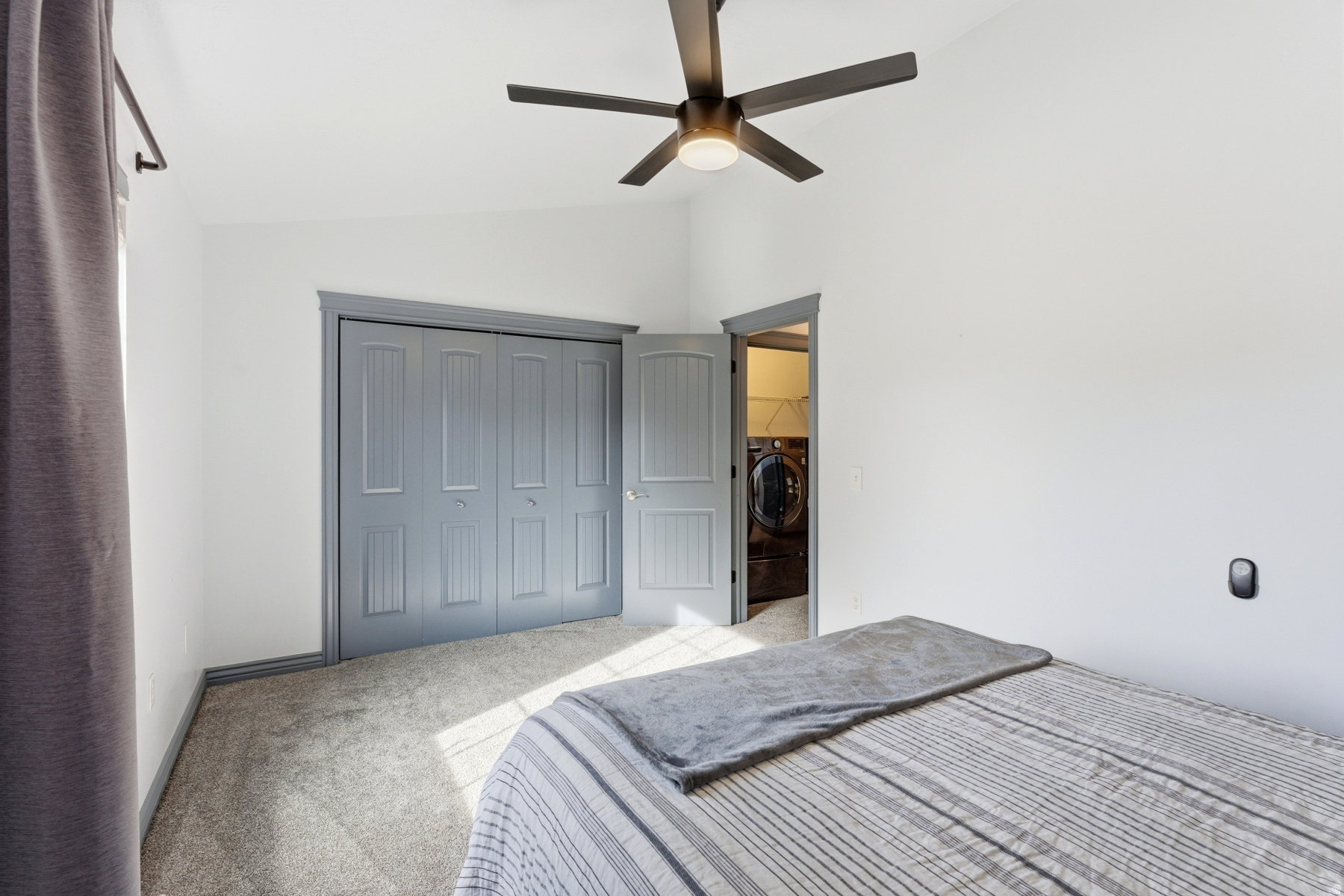 Millcreek, Utah 84117, United States, 3 Bedrooms Bedrooms, ,3 BathroomsBathrooms,Residential,Active,240731