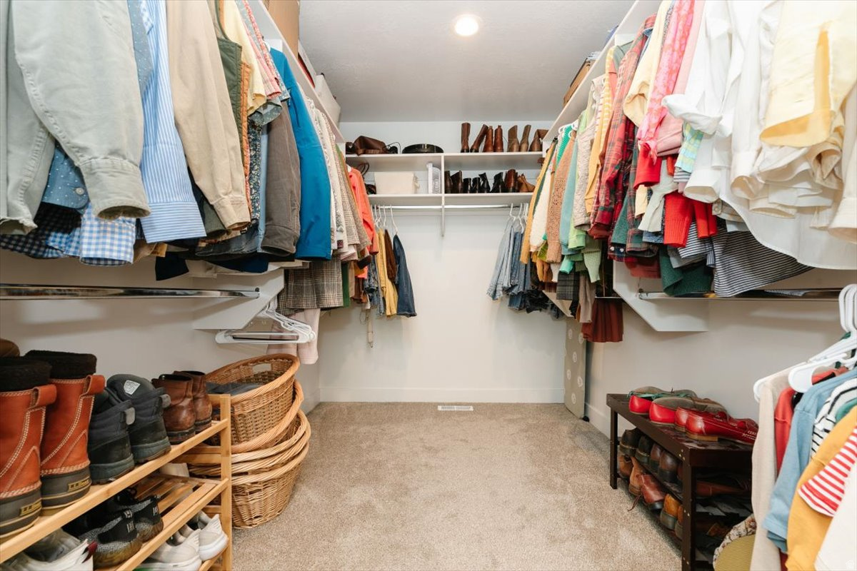 SUNRISE ACRES 3 - Residential