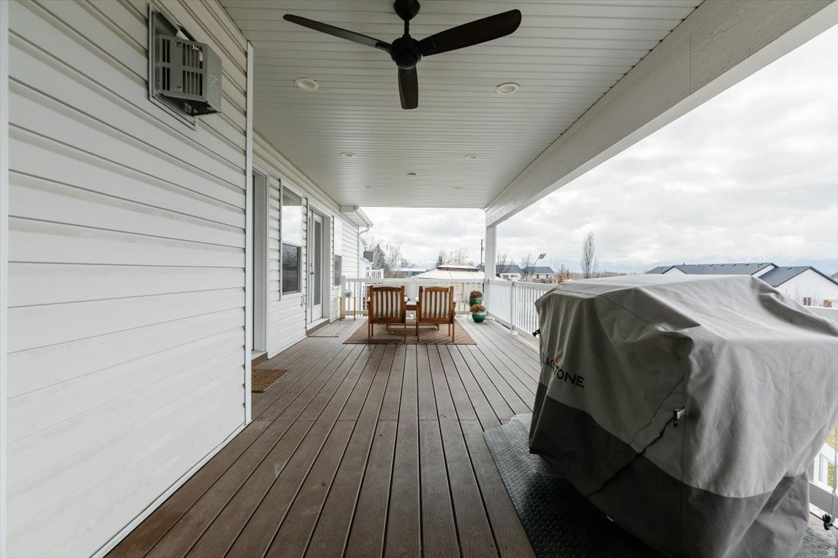 SUNRISE ACRES 3 - Residential