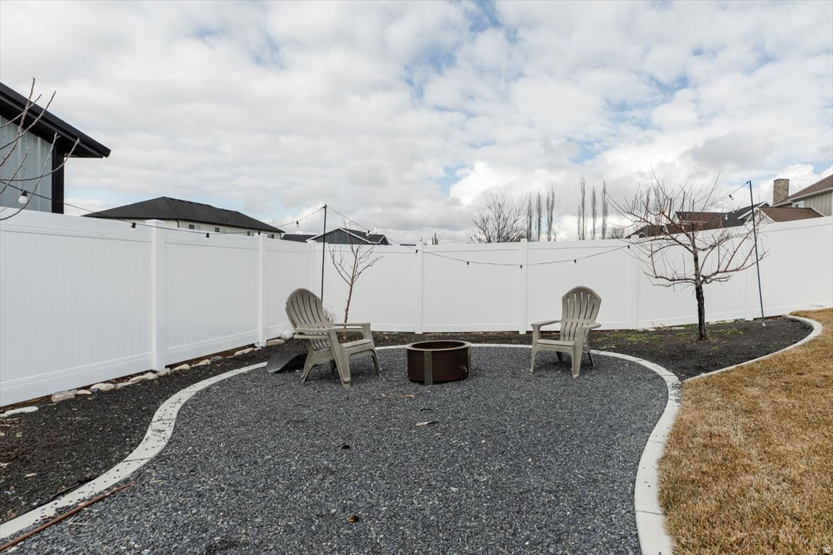 SUNRISE ACRES 3 - Residential