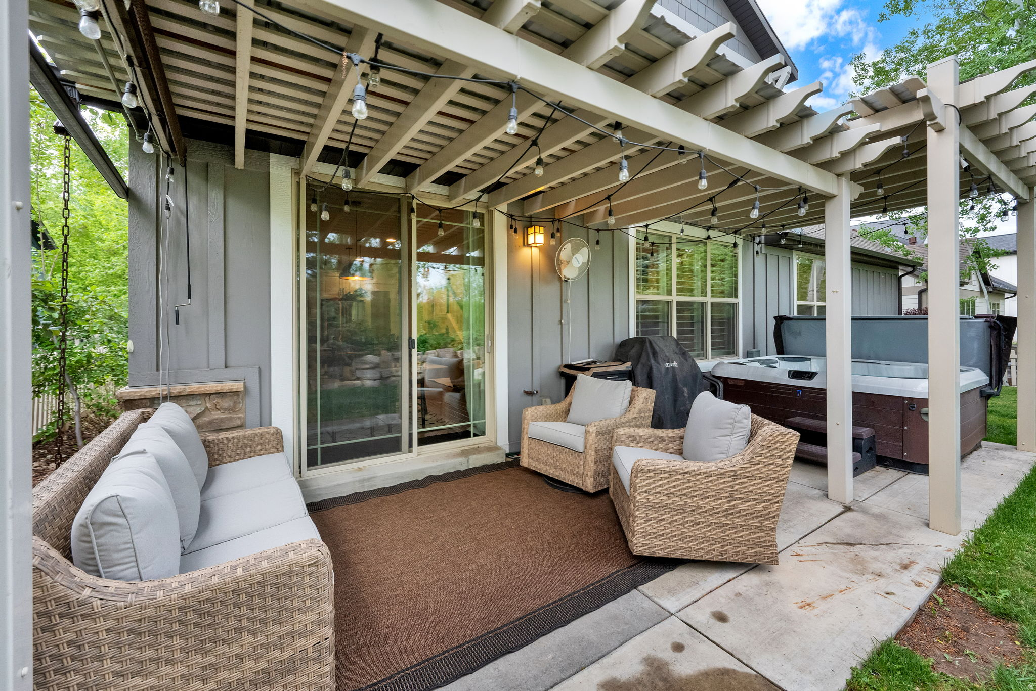DUTCH FIELDS PUD - Residential