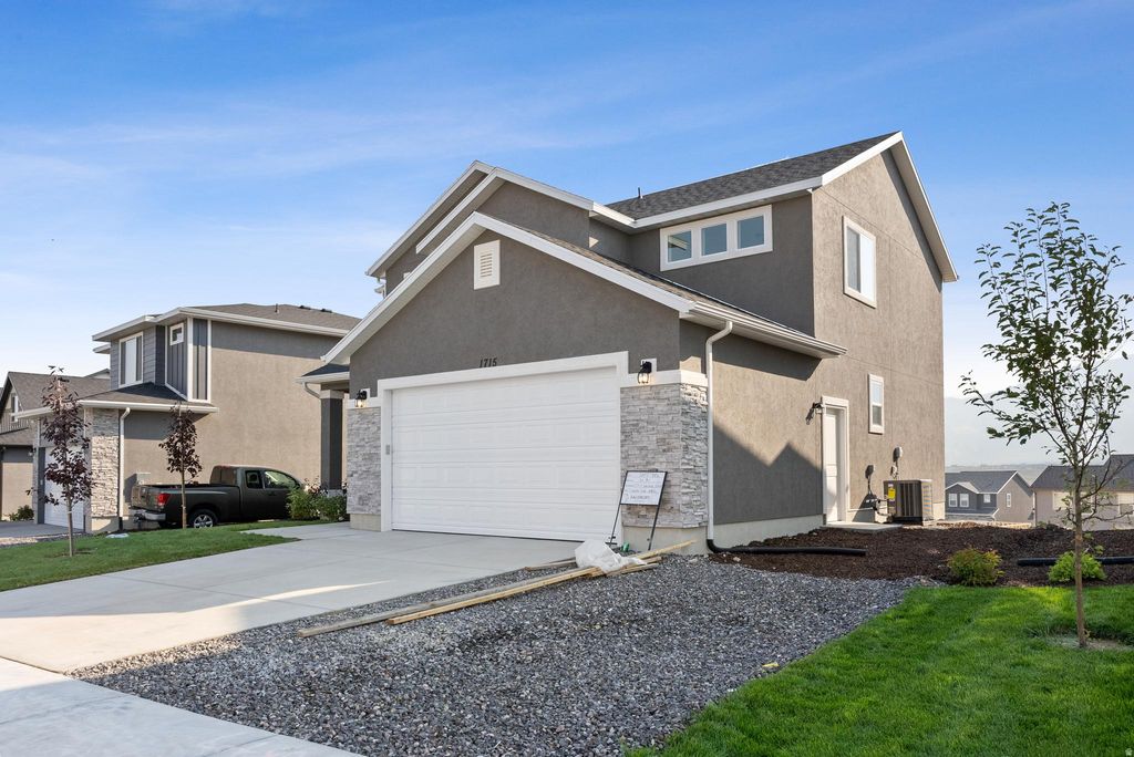 Photo of 1671 S WINDSONG DR #SH374, Santaquin, UT 84655 (MLS # 2133056)