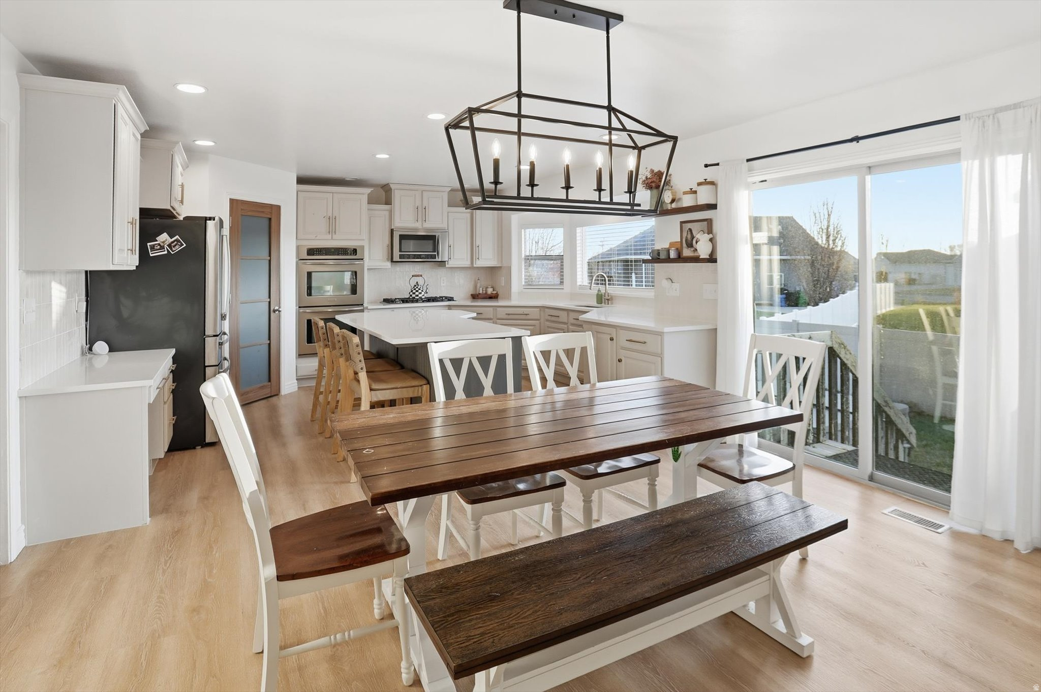 BRIDGEWAY ISLAND SUB - Residential