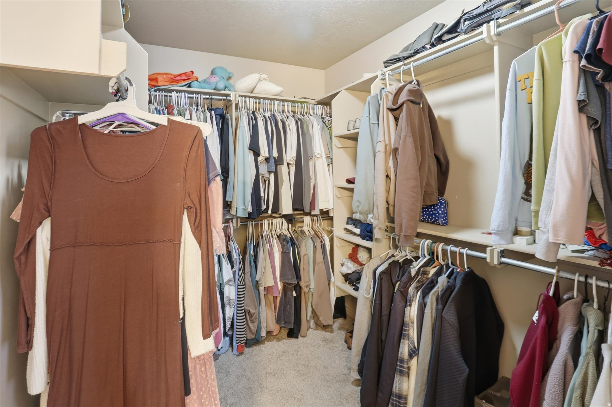 BRIDGEWAY ISLAND SUB - Residential