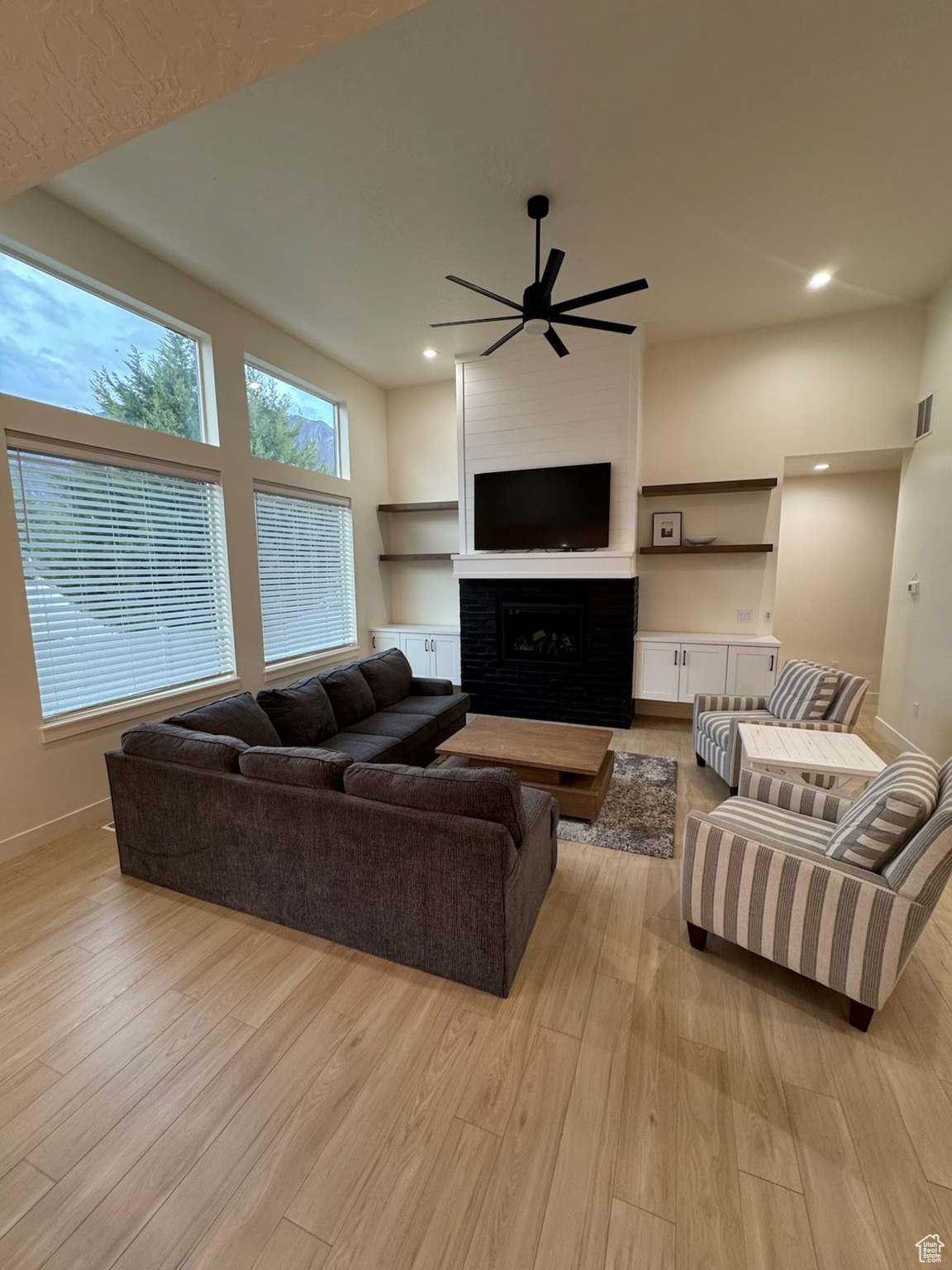 862 W 375, Springville, Utah image 6