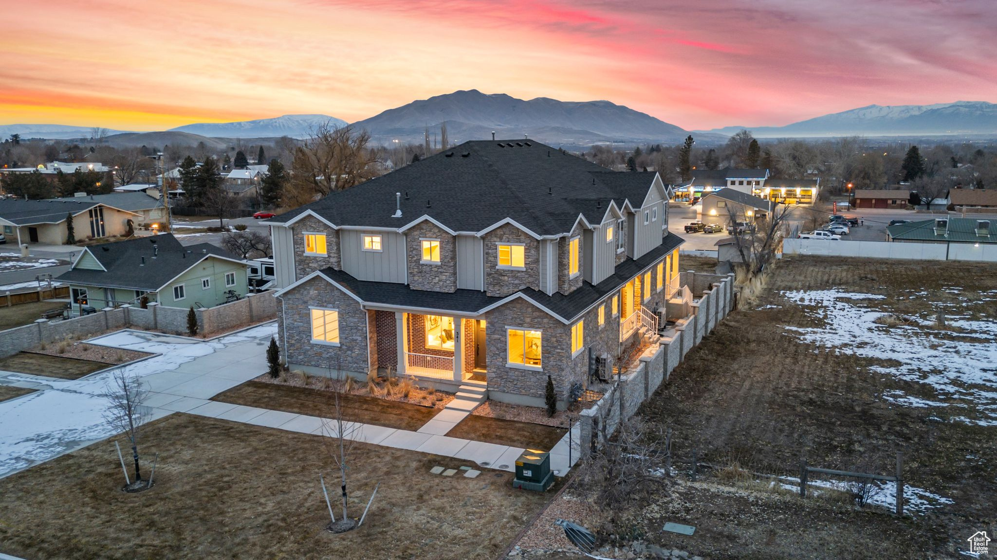 345 E 100, Santaquin, Utah image 1
