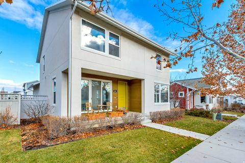 Tiny photo for 11411 S HOLLY SPRINGS DR, South Jordan, UT 84009 (MLS # 2125848)
