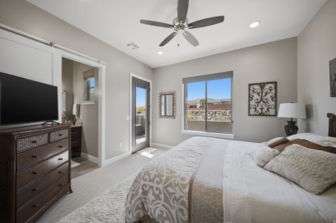 Tiny photo for 1938 N OUTLOOK DR, Washington, UT 84780 (MLS # 2153889)