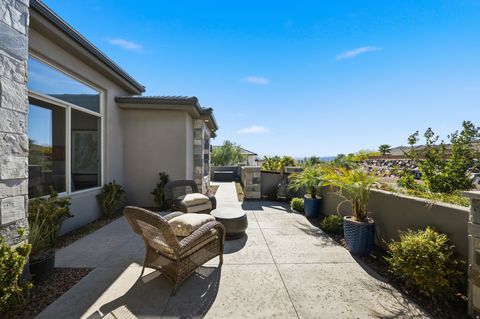 Tiny photo for 1938 N OUTLOOK DR, Washington, UT 84780 (MLS # 2153889)