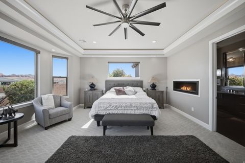 Tiny photo for 1938 N OUTLOOK DR, Washington, UT 84780 (MLS # 2153889)