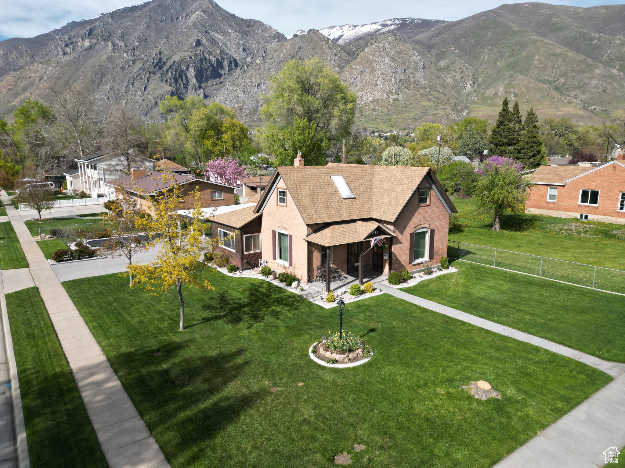 311 E 100, Springville, Utah image 26