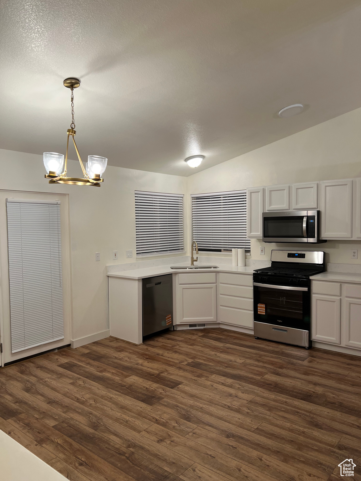 SPRING MEADOWS - Residential